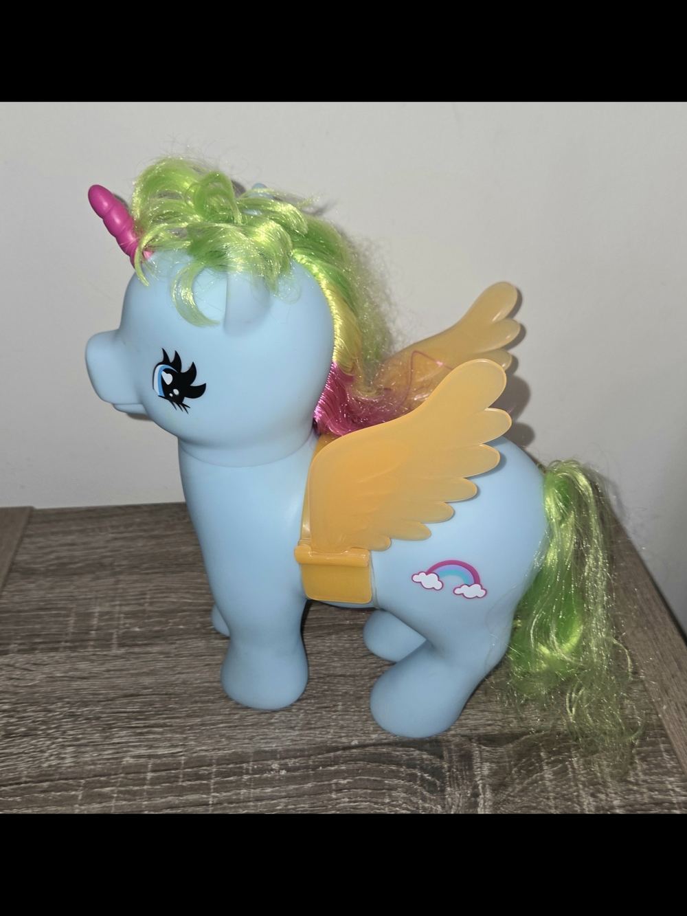 Little Pony Large Blue Unicorn Hasbro Rainbow Green Hair 9.5" SEE PICTURES.